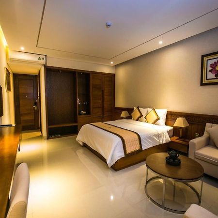 Liberty Hotel Đà Nẵng Esterno foto